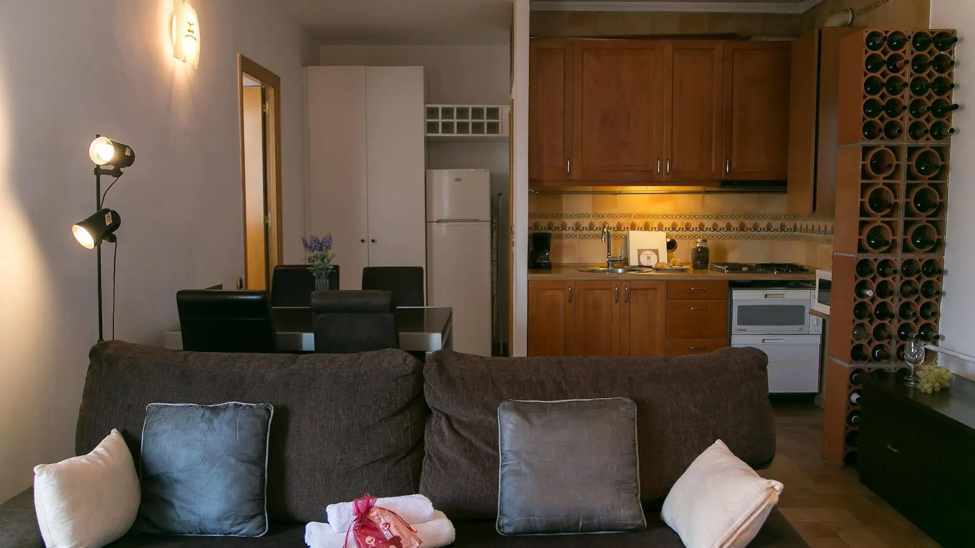 Alcam Alio Apartment Barcelona Spain