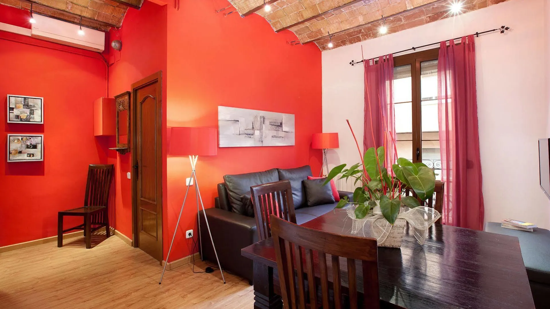 Alcam Alio Apartment Barcelona Spain